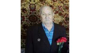 Депутат Андрей Борисов поздравил ветерана Великой Отечественной войны  Гадельшина Разяба 