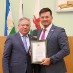В муниципалитете наградили депутатов Совета городского округа город Уфа за успешное проведение 53 летних Международных детских игр