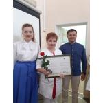 Айдар Зубаиров наградил медработников в преддверии профессионального праздника
