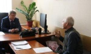 Председатель городского Совета Уфы Валерий Трофимов провел прием граждан
