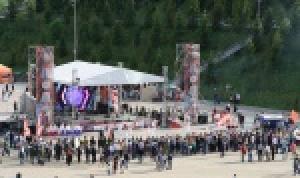На фестивале "Боевая высота" Валерий Трофимов пообщался с матерями военнослужащих, погибших в горячих точках