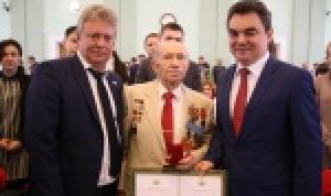 Экс-директор ПО «Башнефть» стал Почетным гражданином Уфы