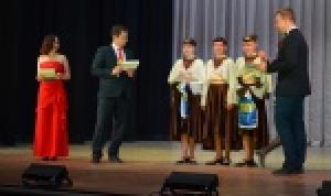 Депутат городского Совета Уфы Руслан Зайнуллин принял участие в отчетном концерте Дома культуры «Ядкарь»