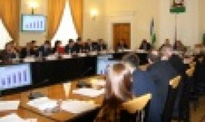 В преддверии XIX заседания в Горсовете продолжаются заседания постоянных комиссий