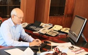 Знайте, я приехал надолго