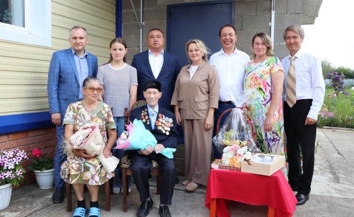 Почетному гражданину Уфы исполнилось 100 лет