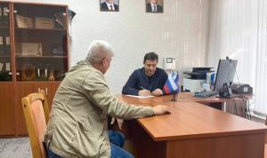 Депутат городского Совета Уфы Артур Хромец провёл прием жителей Ленинского района