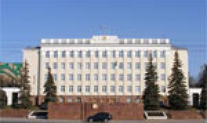 Депутаты помогут благоустроить детскую площадку и отремонтировать школу Депутаты помогут благоустроить детскую площадку и отремонтировать школу