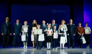 Марат Васимов наградил победителей Республиканского конкурса «Я помню. Я горжусь!»