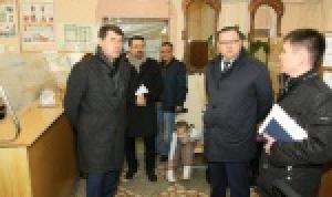 Депутаты проконтролировали ремонт детской поликлиники в Инорсе