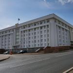 Радий Хабиров утвердил дополнительные меры по борьбе с коронавирусом