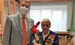 Депутаты Горсовета поздравили ветеранов Уфы с Днем Победы