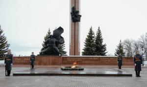 Подвиг, отлитый в бронзе