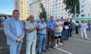 Адель Измайлов поздравил жителей Дёмского района с завершением работ в рамках программы «Башкирские дворики»