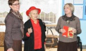 Светлана Николаева провела встречу с ветеранами Октябрьского района Уфы Светлана Николаева провела встречу с ветеранами Октябрьского района Уфы