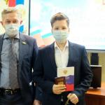 Руслан Кинзикеев вручил паспорта юным уфимцам